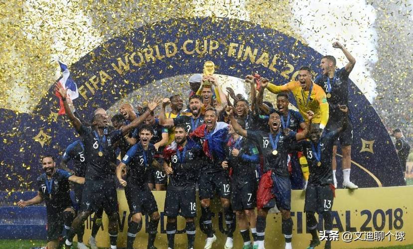 前裁判：查洛巴那下是否判点，完全取决于裁判主观判断（前裁判：查洛巴那球判不判点，全看裁判主观裁量）