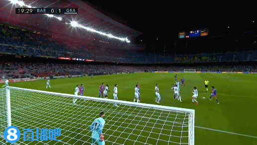 上海足协祝贺海港三连冠：上海足球史上已留下你们浓重的一笔（上海足协向海港致贺三连冠：你们已在上海足球史写下浓墨重彩的一页）